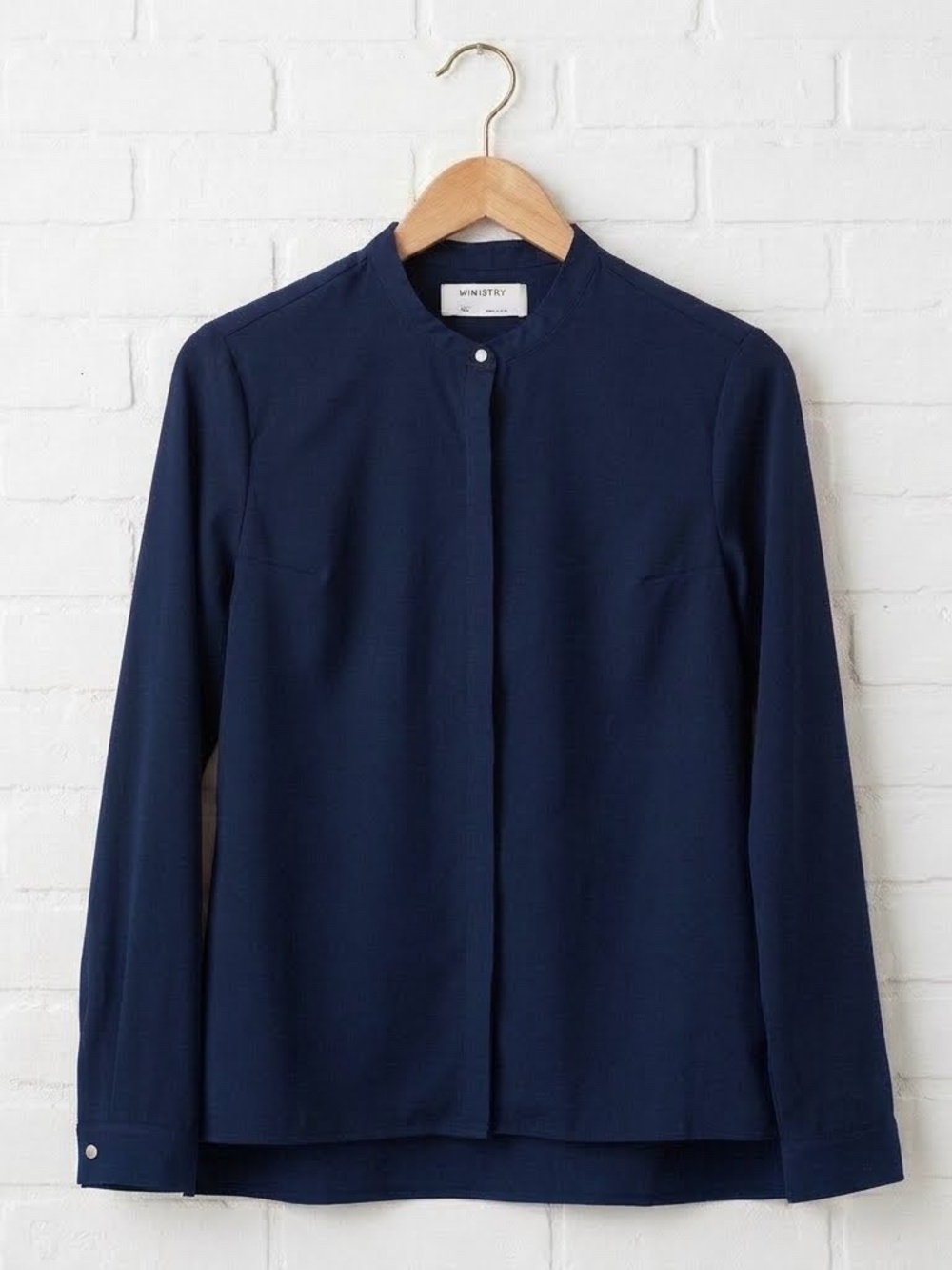 Ministry of Supply Women's NAVY Small Technical Performance Top Shirt EUC